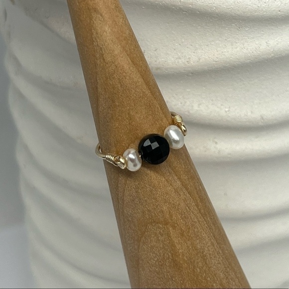 FRESHWATER Pearls & Onyx 14K Gold Filled Wire Wrapped Ring - Picture 6 of 12
